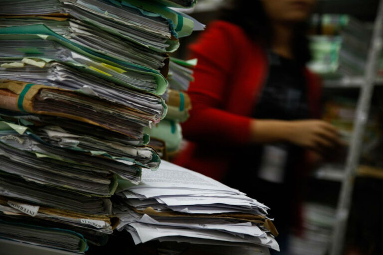 Quanto as empresas gastam com processos no Brasil